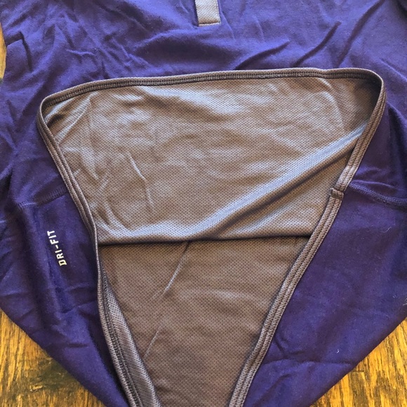 EUC Nike Dri Fit Running Pull Over Sz M - Picture 6 of 6